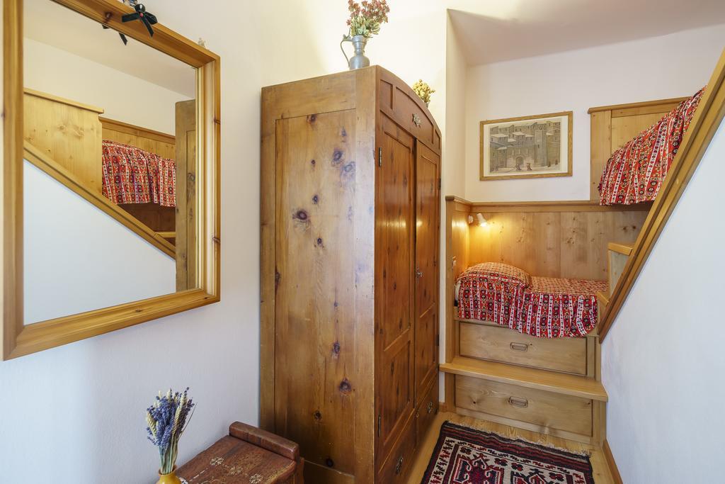 Villa Tullia - Stayincortina Cortina d'Ampezzo Luaran gambar